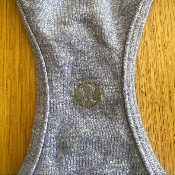 Lululemon blue tank top size 4 - Picture 6 of 6
